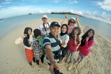 Paket Tour Belitung Hemat 2D1N